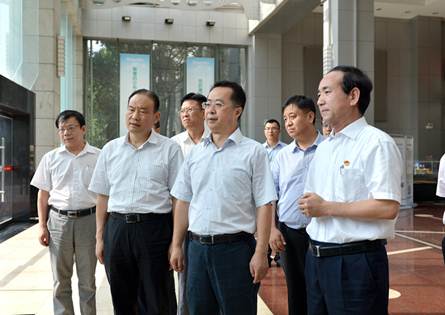 陕西省副省长陆治原：一定发生长走在行业前线 具备旌旗与标杆意义