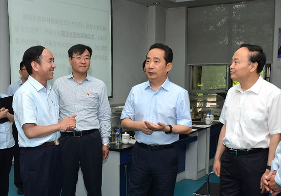 李明远：一定发的生长模式很是好，，，，，，一定发的刷新也是乐成的！